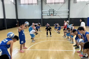 篮球爱好者参加夏令营能提升哪些技能?全面解析与实战经验分享
